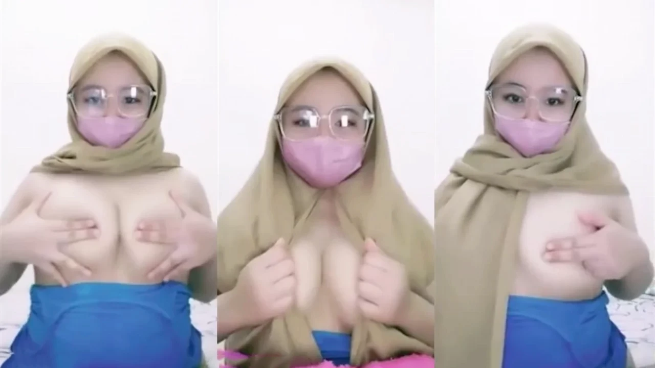 Bokep Indo Ukhti Hijab Kacamata Pamerin Aset Gede