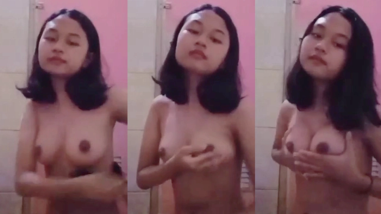 Dwika SMP Masih Bocil Horny Remas Tete